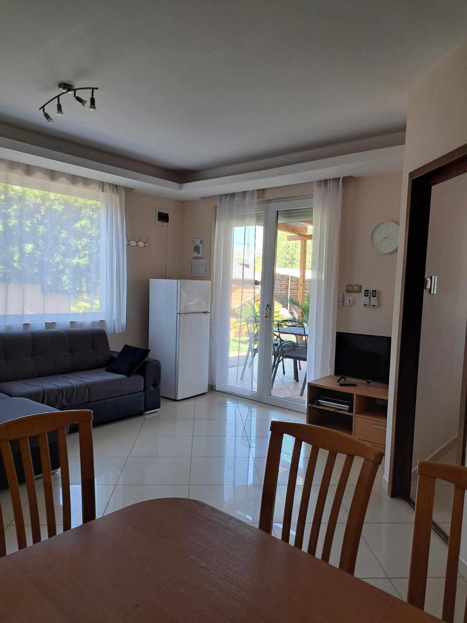 Happy Sun Medences Apartman Σίοφοκ Εξωτερικό φωτογραφία